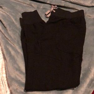 FIGS Size M Black Jogger Scrub Pants